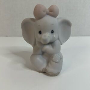 Vintage 1997 Precious Moments Figurine